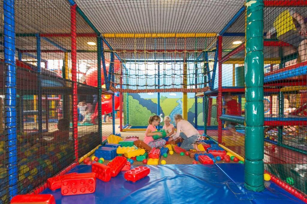 הוילה Bakkeveen 4-6 Persoons Vakantiewoning Met Eigen Tuin מראה חיצוני תמונה