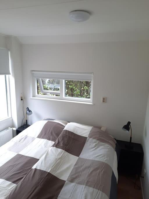 הוילה Bakkeveen 4-6 Persoons Vakantiewoning Met Eigen Tuin מראה חיצוני תמונה